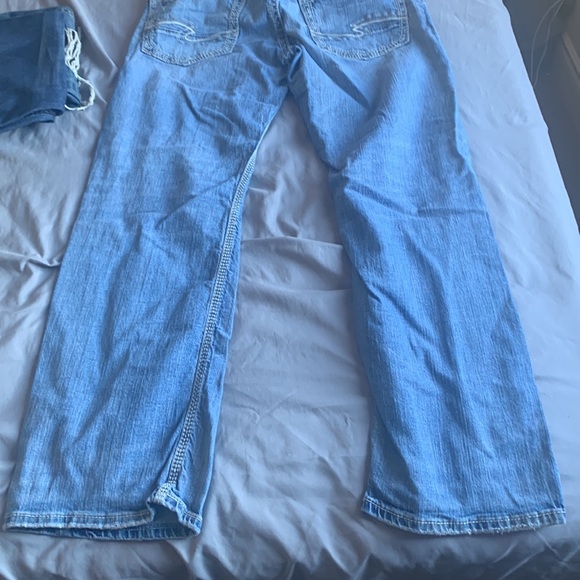 Silver jeansOlder but great fit mens Silver jeans. 36/34 - Picture 5 of 7